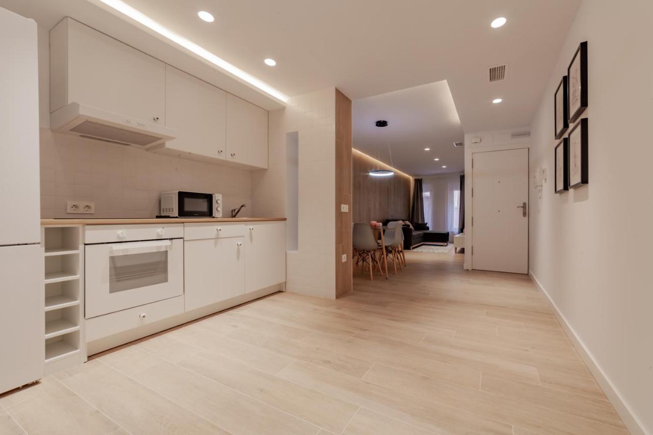 Parrapartamentos Apartamentos Turisticos Caces Eksteriør billede